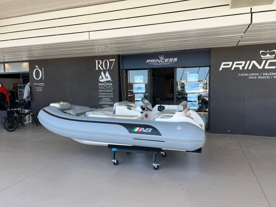 AB INFLATABLES 330 JET TENDER nuevo en venta