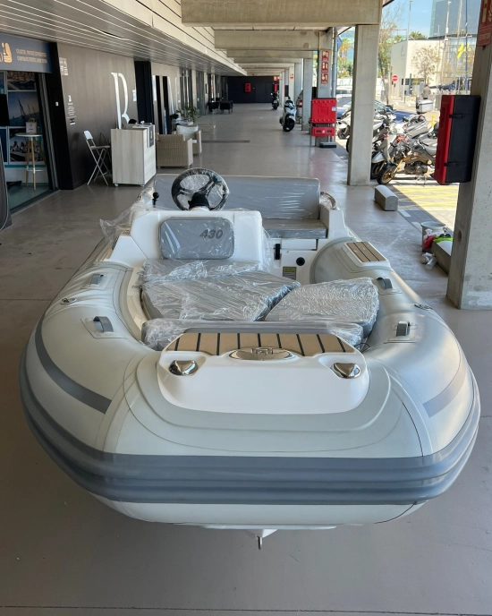 AB INFLATABLES 430 XP nuevo en venta