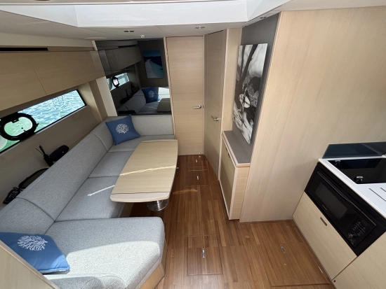 Princess V40 usata in vendita
