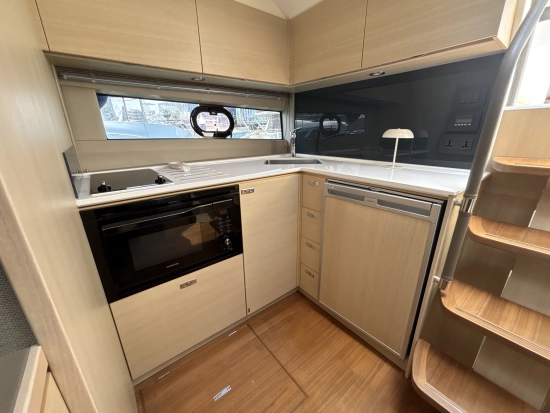 Princess V40 usata in vendita