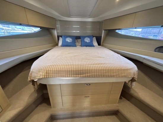 Princess V40 usata in vendita