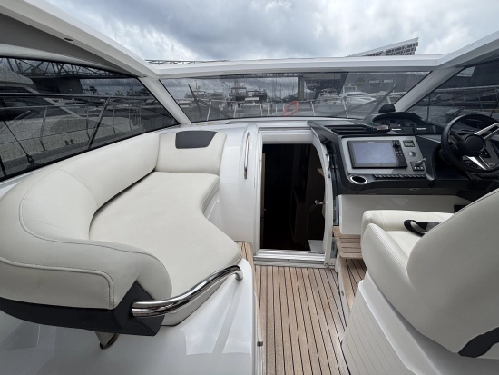 Princess V40 usata in vendita