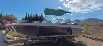 Jeanneau Cap Camarat 625 usado à venda