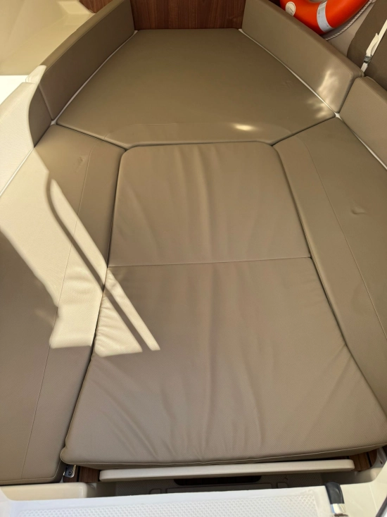 Quicksilver Sundeck Activ 755 motor 250cv usado à venda