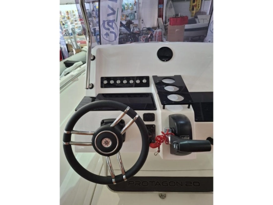Selva Marine Protagon 20 nuevo en venta