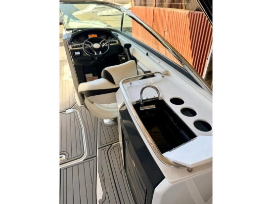 Monterey 278SS usata in vendita