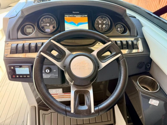 Monterey 278SS usata in vendita