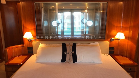 Ferretti 830 de segunda mano en venta