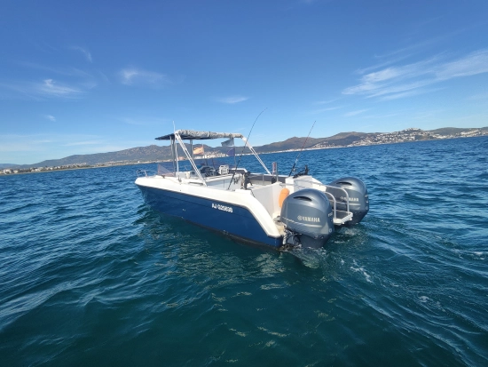 Glacier Bay CATAMARAN 2640 de segunda mano en venta
