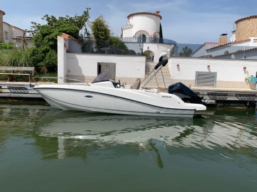 Quicksilver Sundeck 675 ACTIV de segunda mano en venta