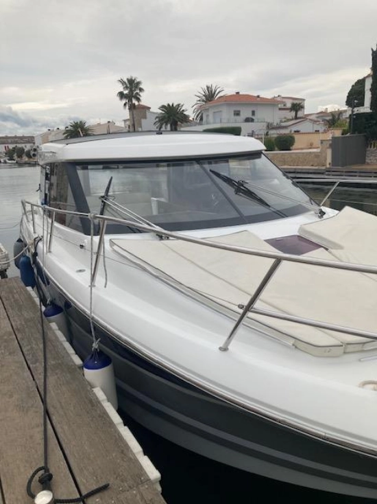 Jeanneau NC 11 usata in vendita