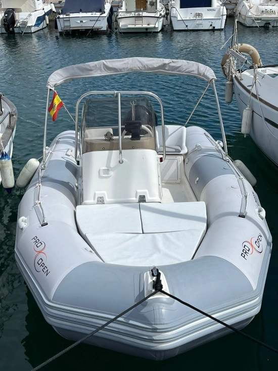 Zodiac PRO 550 OPEN de segunda mano en venta