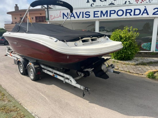 Sea Ray 220 SSL de segunda mano en venta