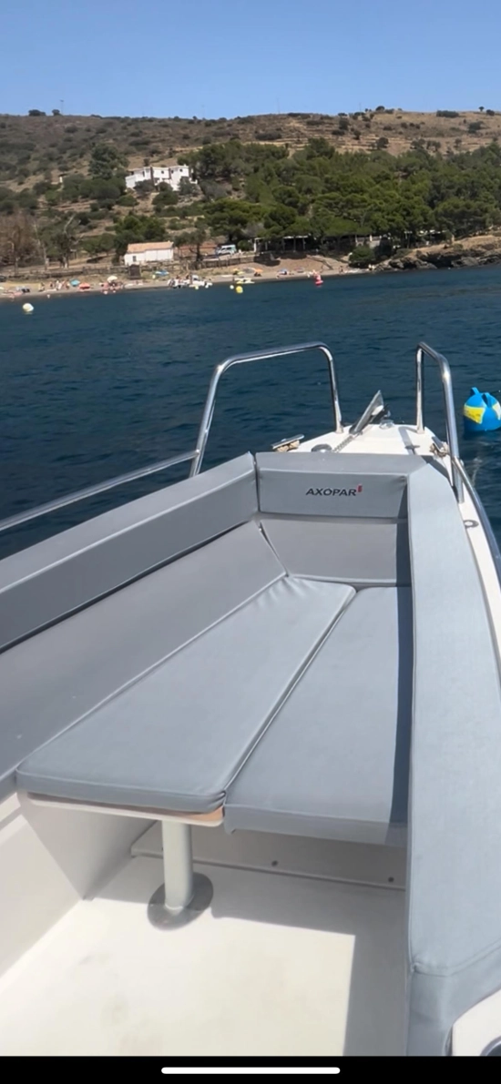 Axopar 28 T TOP usata in vendita