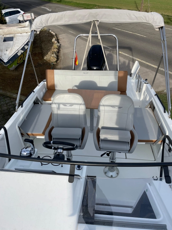 Beneteau Flyer 8 Sundeck usata in vendita