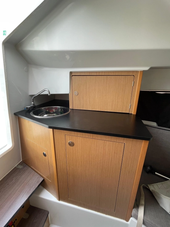 Beneteau Flyer 8 Sundeck usata in vendita