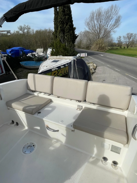 Quicksilver Sundeck Activ 675 usata in vendita