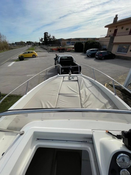 Quicksilver Sundeck Activ 675 usata in vendita