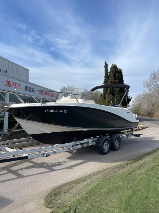 Quicksilver Sundeck Activ 675 usata in vendita