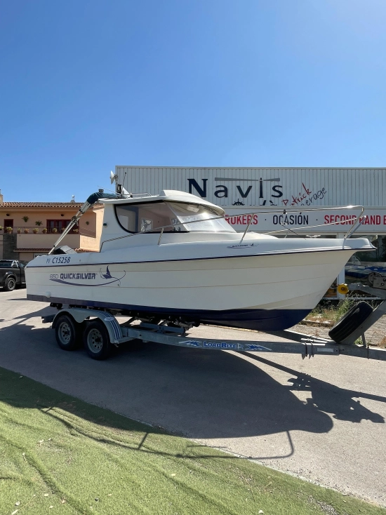 Quicksilver Weekend 650 usata in vendita