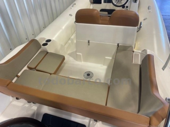 Zodiac Medline 6.8 Neo de segunda mano en venta