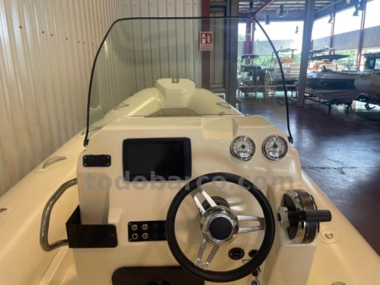 Zodiac Medline 6.8 Neo de segunda mano en venta
