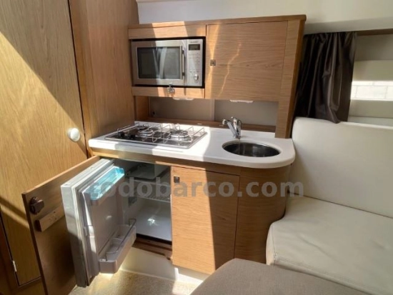 Jeanneau Leader 8 de segunda mano en venta
