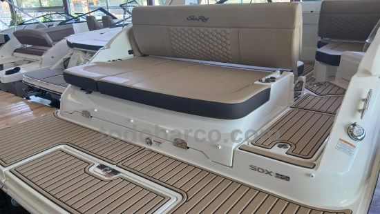 Sea Ray SDX 250 novos à venda