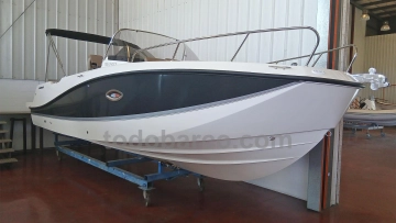 Quicksilver Sundeck Activ 755 nuevo en venta