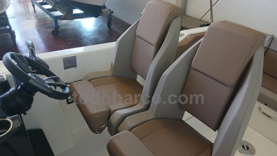 Quicksilver Sundeck Activ 755 nuova in vendita
