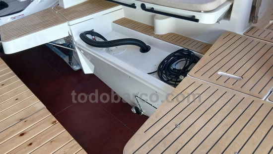 Quicksilver Sundeck Activ 875 nuevo en venta