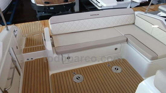 Quicksilver Sundeck Activ 875 nuevo en venta