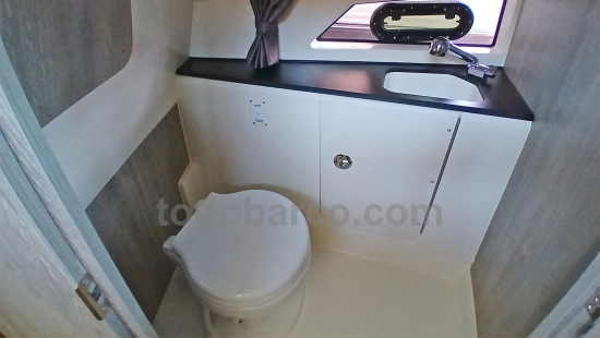 Quicksilver Sundeck Activ 875 nuevo en venta