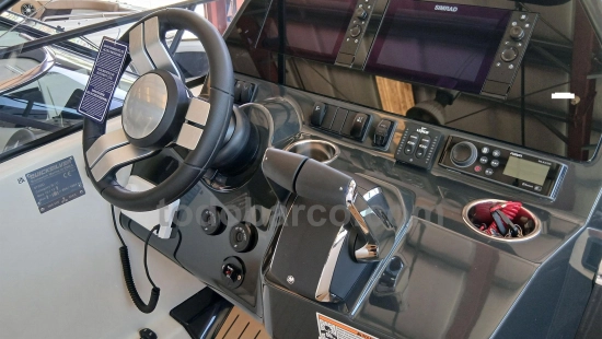 Quicksilver Sundeck Activ 875 nuevo en venta