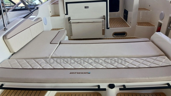 Quicksilver Sundeck Activ 875 nuevo en venta