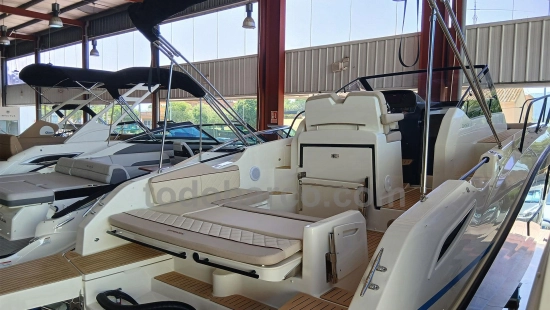 Quicksilver Sundeck Activ 875 nuevo en venta
