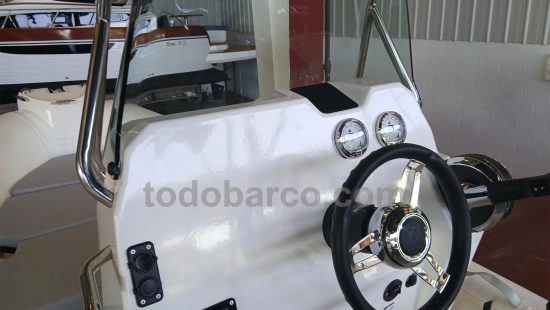Zodiac Medline 5.8 nuevo en venta