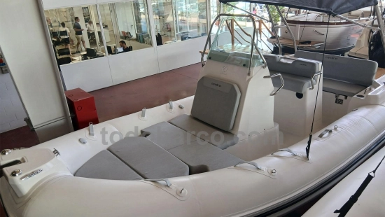 Zodiac Medline 5.8 nuevo en venta