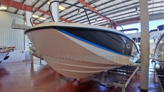Quicksilver Activ 755 Sundeck novos à venda