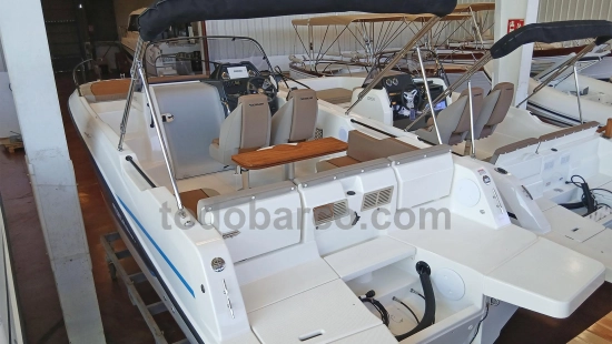 Quicksilver Activ 755 Sundeck novos à venda
