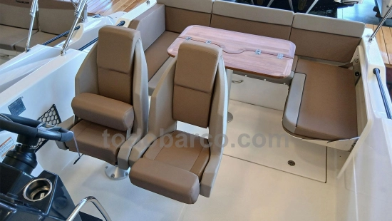 Quicksilver Activ 755 Sundeck novos à venda
