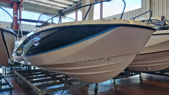 Quicksilver Activ 755 Sundeck novos à venda