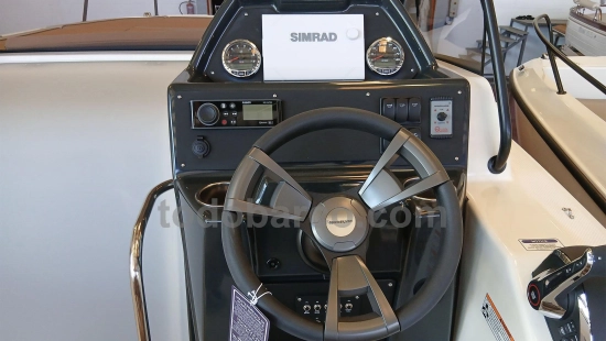 Quicksilver Activ 755 Sundeck novos à venda