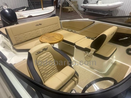 Sea Ray SPX 210 Ob usado à venda