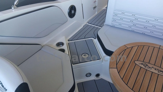 Sea Ray SPX 210 OB nuevo en venta