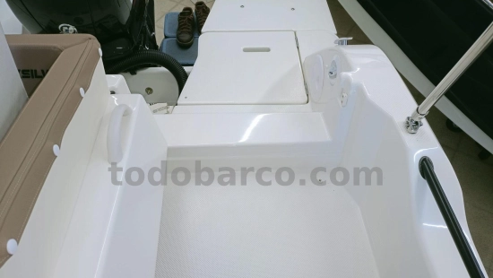 Quicksilver Sundeck Activ 605 nuevo en venta