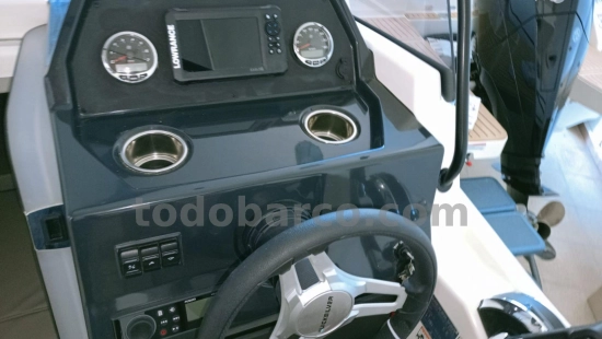 Quicksilver Sundeck Activ 605 nuevo en venta