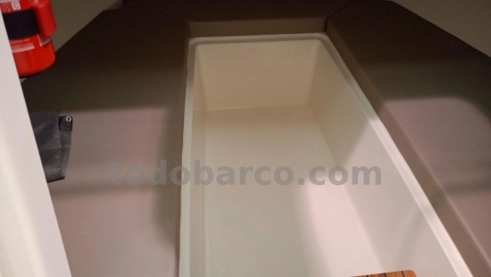 Quicksilver Sundeck Activ 675 nuevo en venta
