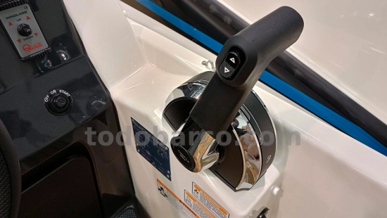 Quicksilver Sundeck Activ 675 nuevo en venta