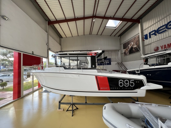 Jeanneau Merry Fisher 695 SPORT SERIE 2 2 PUERTAS nuevo en venta